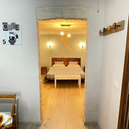 Trevisani Central Station Apartment Bari Buitenkant foto
